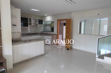 Sobrado &agrave; venda - 182m&sup2; - Jardim dos Pr&iacute;ncipes