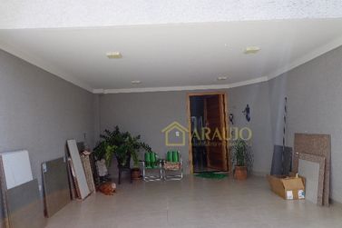 Casa &agrave; venda - 144m&sup2; - Jardim Imigrantes