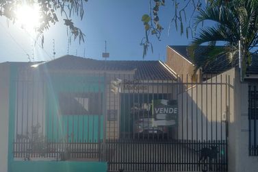 Casa &agrave; venda - 150m&sup2; - JARDIM DIAS