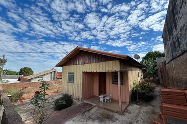 Terreno &agrave; venda - 530m&sup2; - Zona V