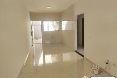 Casa &agrave; venda - 100m&sup2; - Parque Residencial Belo Monte