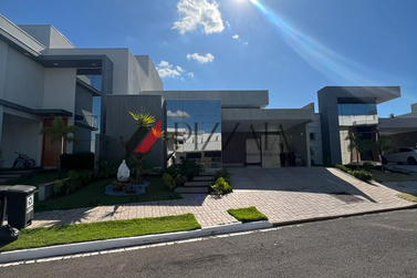 Casa &agrave; venda - 232m&sup2; - Jardim Belvedere