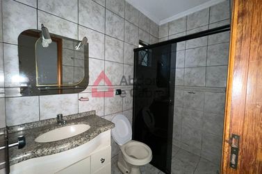 Casa para alugar - 100m&sup2; - Jardim Los Angeles