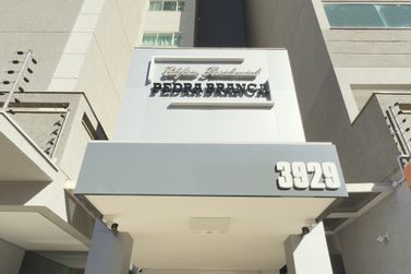 Apartamento &agrave; venda - 111m&sup2; - Edificio Residencial Pedra Branca