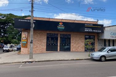 Sal&atilde;o Comercial &agrave; venda - 420m&sup2; - Zona I