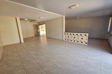 Casa para alugar - Zona II