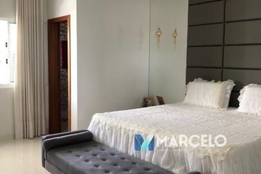 Sobrado &agrave; venda - 280m&sup2; - Zona VI