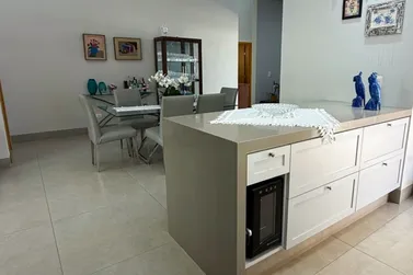 Casa &agrave; venda - 256m&sup2; - Mont Blanc Residence