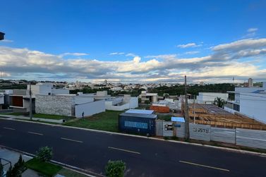 Sobrado &agrave; venda - 360m&sup2; - Condom&iacute;nio Royal Garden