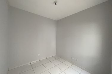 Casa para alugar - JARDIM IPE