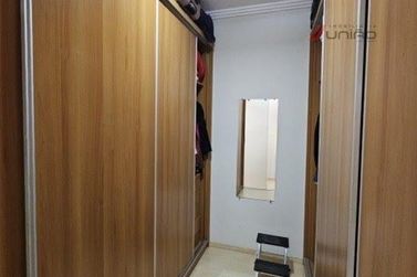 Casa &agrave; venda - 292m&sup2; - Zona III