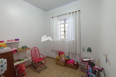 Casa &agrave; venda - 270m&sup2; - JARDIM GISELA