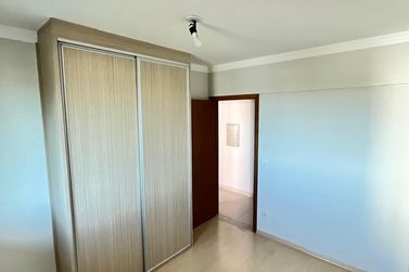 Apartamento &agrave; venda - 162m&sup2; - Zona II