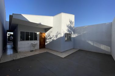 Casa para alugar - JARDIM IPE