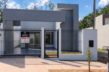 Casa &agrave; venda - 59m&sup2; - Jardim Santiago