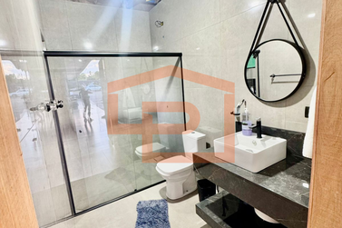 Ch&aacute;cara &agrave; venda - 2000m&sup2; - Zona Rural