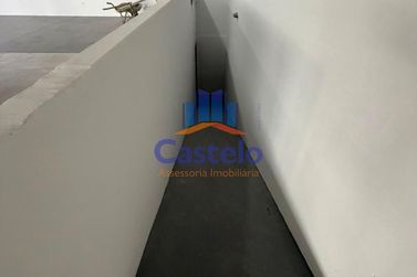 Sal&atilde;o Comercial para alugar - 390m&sup2; - PARQUE DAS LARANJEIRAS