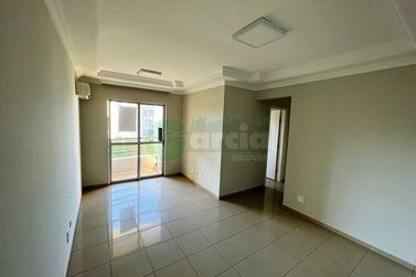 Apartamento &agrave; venda - 74m&sup2; - Zona I