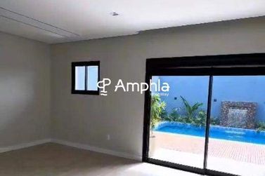 Casa &agrave; venda - 196m&sup2; - Vila Industrial