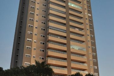 Apartamento &agrave; venda - 180m&sup2; - Zona III