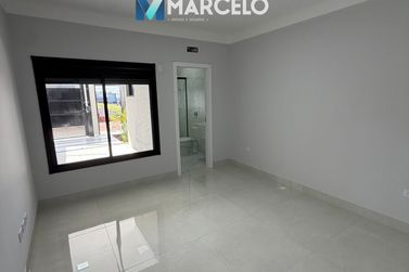 Casa &agrave; venda - 97m&sup2; - JARDIM PORTUGU&Ecirc;S