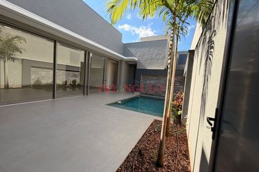 Casa &agrave; venda - 283m&sup2; - PARQUE RESIDENCIAL INTERLAGOS