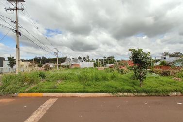 Terreno &agrave; venda - 353m&sup2; - JARDIM S&Atilde;O FRANCISCO