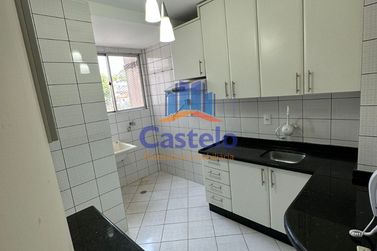 Apartamento &agrave; venda - 70m&sup2; - ZONA II