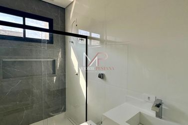 Casa &agrave; venda - 152m&sup2; - Avenida Paran&aacute;