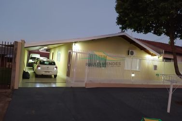 Casa &agrave; venda - 260m&sup2; - Parque San Remo