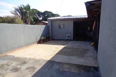 Casa &agrave; venda - 202m&sup2; - Zona Armazem