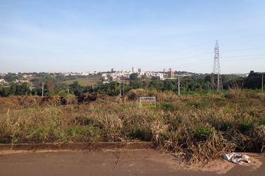 Terreno &agrave; venda - 376m&sup2; - Parque Firenze