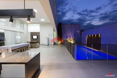 Casa &agrave; venda - 385m&sup2; - Jardim Am&eacute;rica