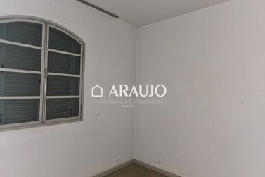 Terreno &agrave; venda - 525m&sup2; - Zona I