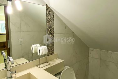Sobrado &agrave; venda - 452m&sup2; - Zona I
