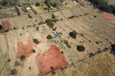 Ch&aacute;cara &agrave; venda - 20m&sup2; - Loteamento de Ch&aacute;caras - Menino Enzo