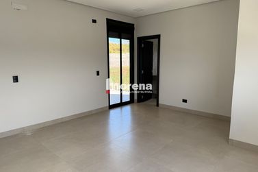 Sobrado &agrave; venda - 278m&sup2; - PAYSAGE ESSENZA CONDOM&Iacute;NIO