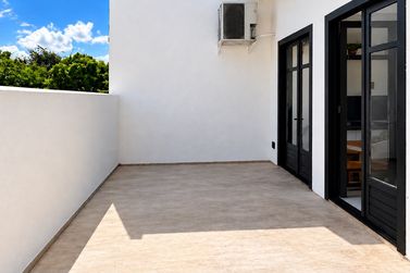 Casa &agrave; venda - 120m&sup2; - JARDIM VERDE VALE