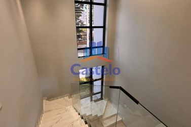 Casa &agrave; venda - 135m&sup2; - ZONA III