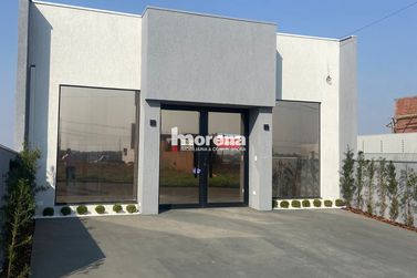 Sal&atilde;o Comercial &agrave; venda - 180m&sup2; - Jardim Trianon