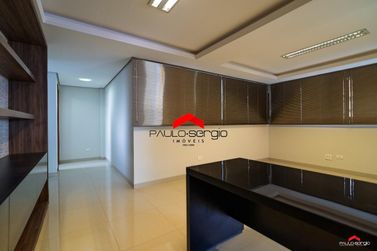 Sala Comercial &agrave; venda - 241m&sup2; - Zona I