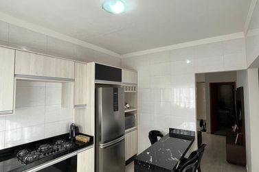 Casa &agrave; venda - 129m&sup2; - Jardim Laguna