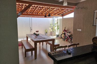 Casa para alugar - 142m&sup2; - Parque Bandeirantes