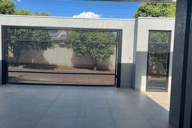 Casa &agrave; venda - 200m&sup2; - Parque Cidade Jardim II