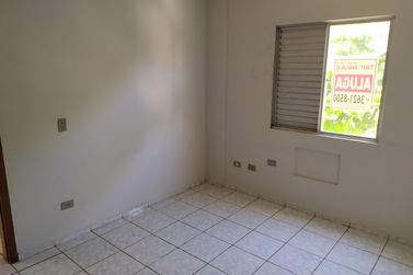 Apartamento para alugar - 95m&sup2; - ZONA III
