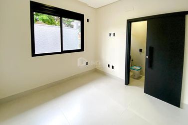 Casa &agrave; venda - 192m&sup2; - Jardim Belvedere