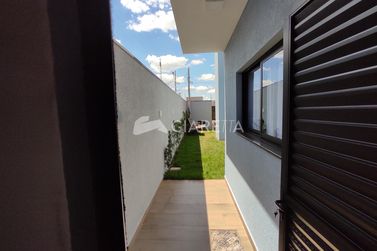 Casa &agrave; venda - 145m&sup2; - JARDIM PANORAMA