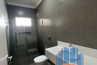 Terreno &agrave; venda - 490m&sup2; - Zona II