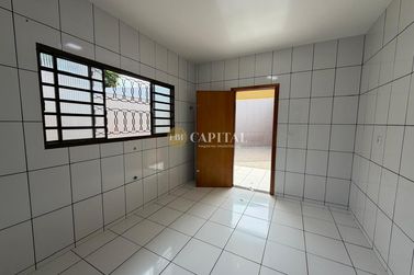 Casa para alugar - 133m&sup2; - Jardim Canad&aacute;