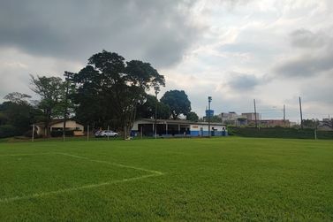 Ch&aacute;cara &agrave; venda - 400m&sup2; - ESTRADA MORADA DO SOL